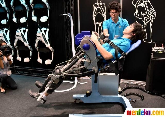 Jepang ciptakan robot terapi patah kaki &amp; robot pembuat Kopi