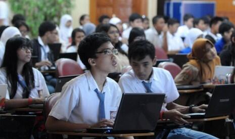 pilih masa depan atau masa muda ?