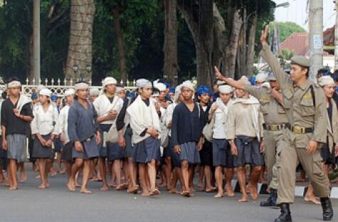 Penganut Sunda Wiwitan Tidak Mendapatkan Hak Kependudukan