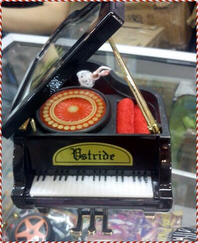 lOVE Music Box, Kotak musik