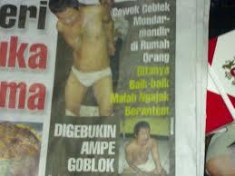 Kumpulan headline koran paling gokil !!! (BB 17++)