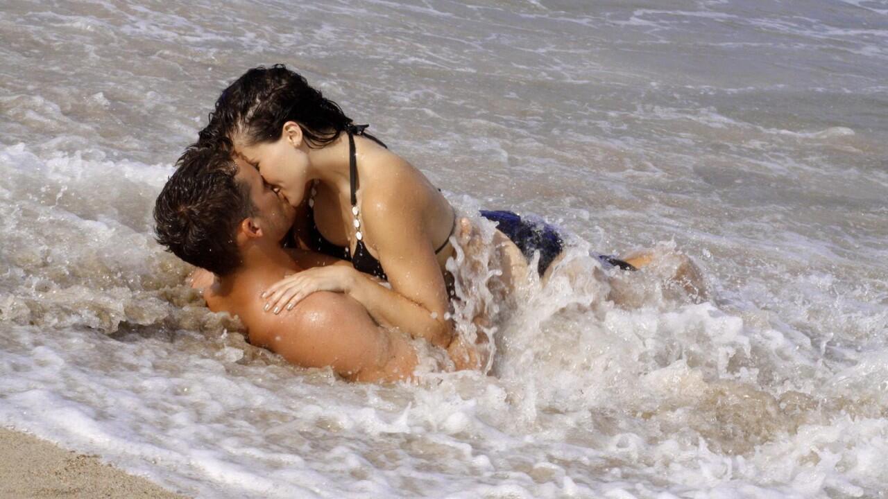 &#91;GANCET&#93; Main di Pantai, Nganunya nyangkut :D