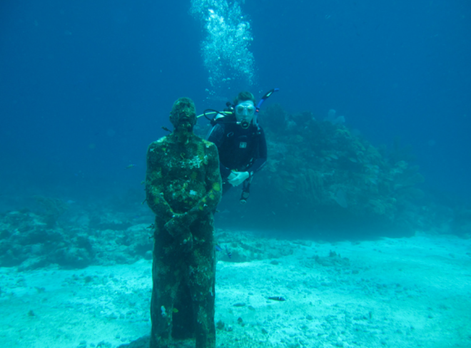 Museum Patung Bawah Laut Meksiko yang Sangat Indah