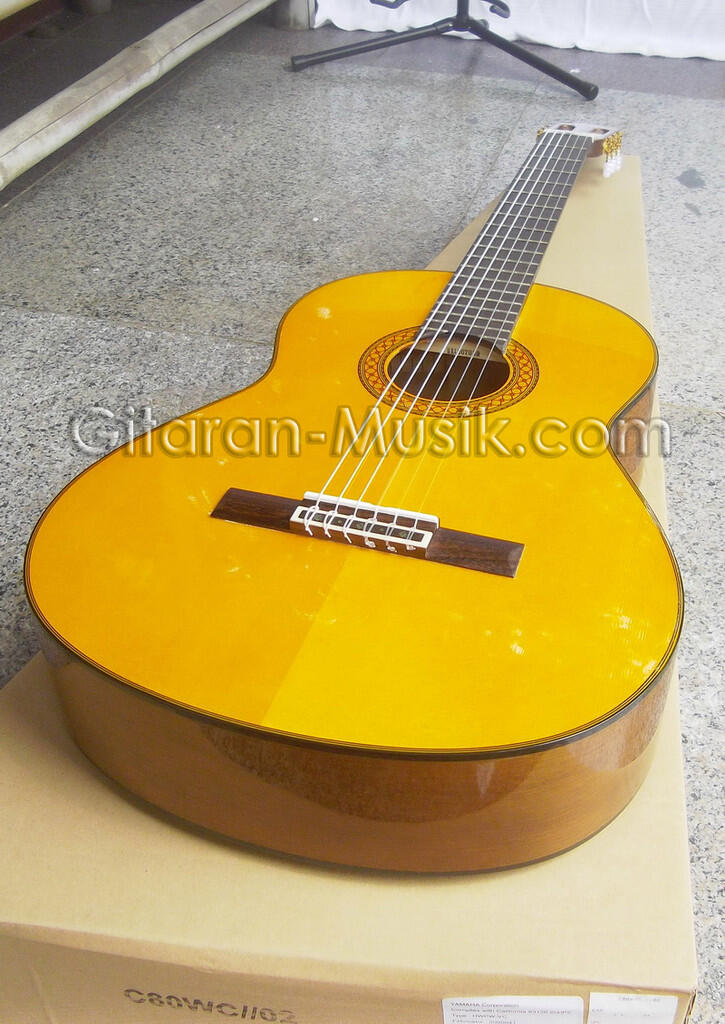 Gitar Akustik Yamaha NEW and ORI