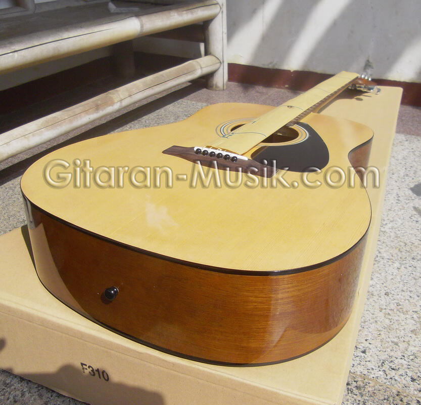 Gitar Akustik Yamaha NEW and ORI