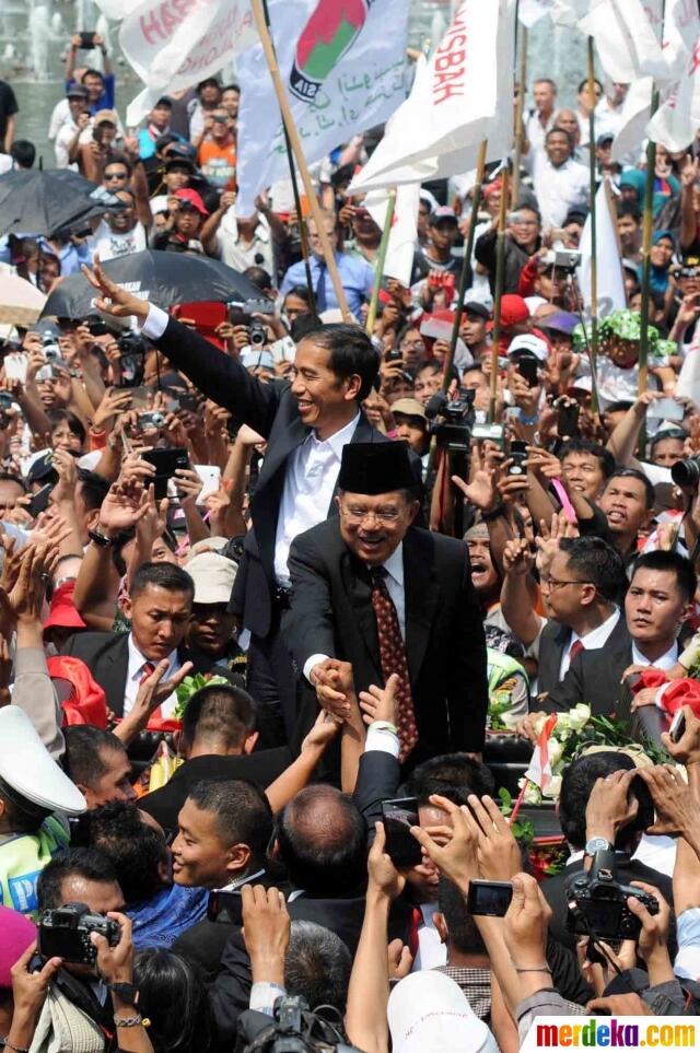 FOTO: Sejarah Baru! Syukuran Rakyat Menyambut Presiden Jokowi