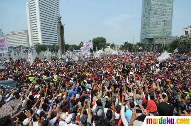 FOTO: Sejarah Baru! Syukuran Rakyat Menyambut Presiden Jokowi