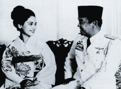 Romantisme Kata Cinta Bung Karno