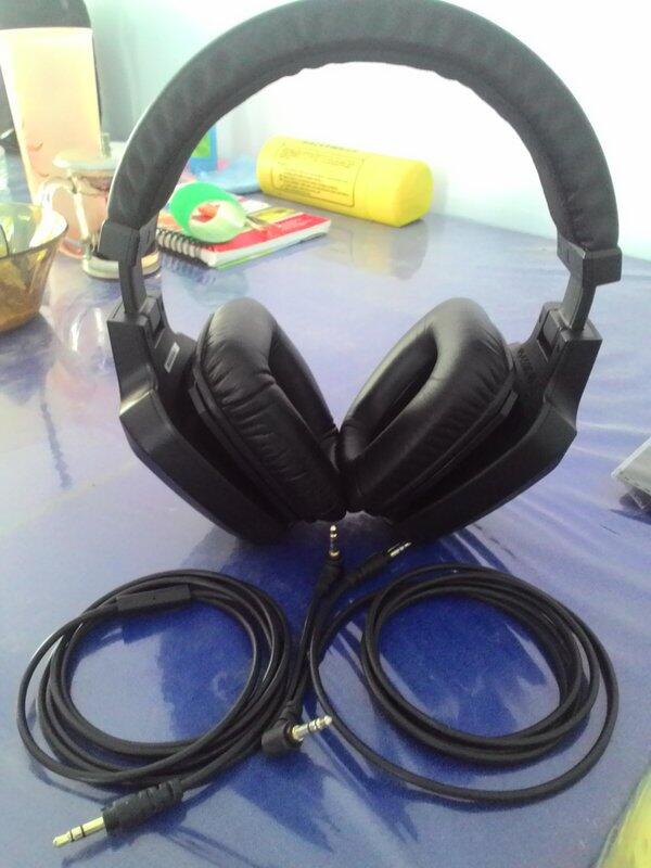 WTS : Headphone RAZER ELECTRA Black