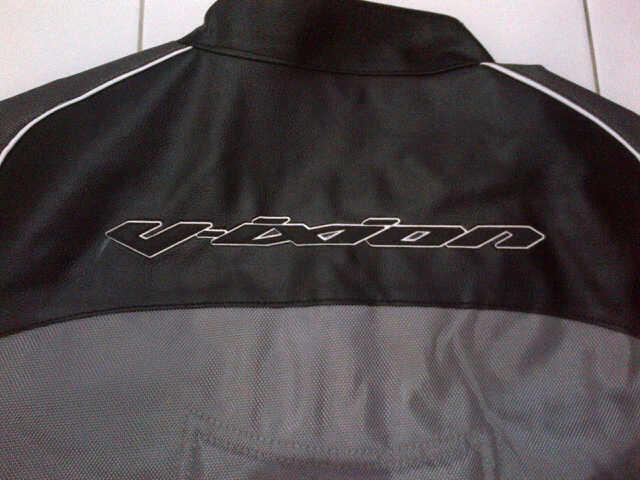Jaket Yamaha New Vixion Lightning Semarang