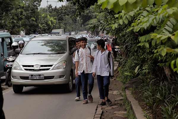 Hal-Hal yang perlu diwaspadai pengendara motor