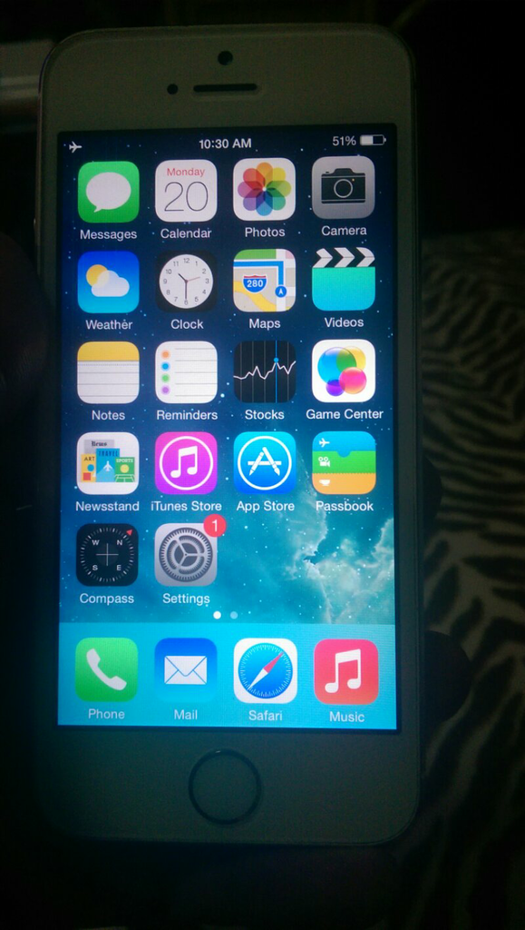 Jual Iphone 5s 16Gb GOLD AT&T Asli US Murmer