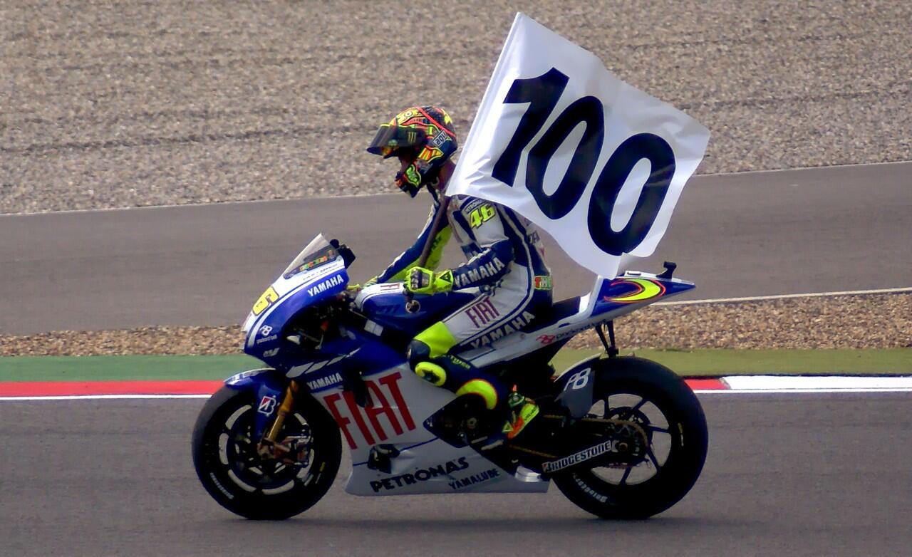 10 Momen Terbaik Valentino Rossi di Arena Balap MotoGP