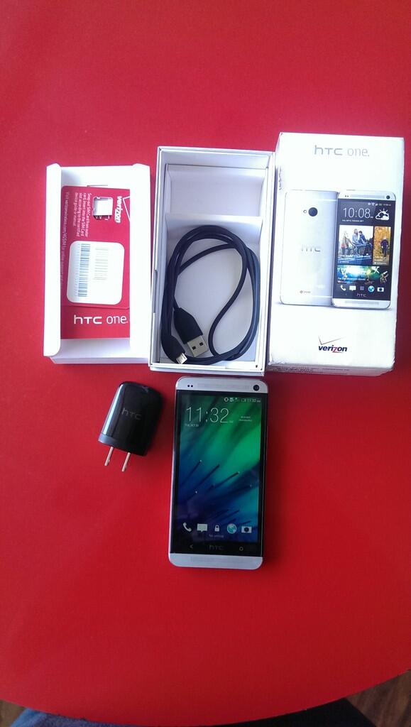 HTC M7 Verizon 32GB Silver Gsm/Cdma