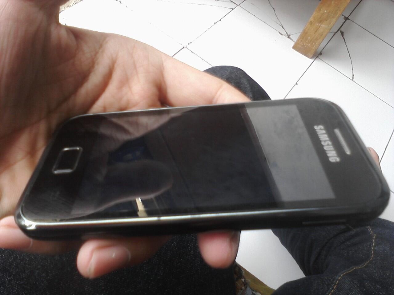 Samsung Galaxy Ace Plus S5700 Normal Segel Ex Cewe Gan !!!