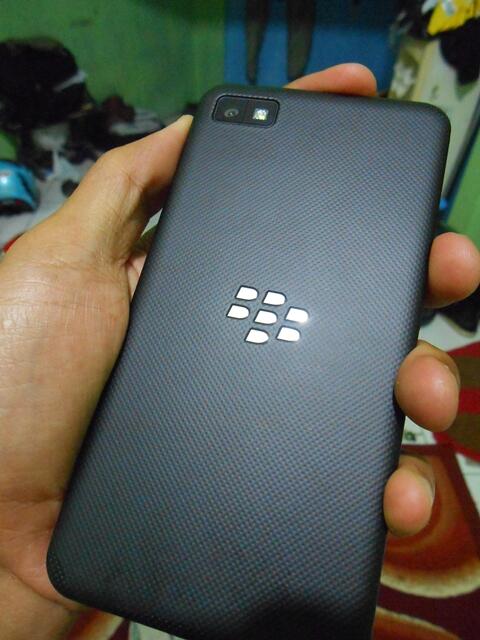 Terjual blackberry z10 lancar jaya murah fulset garansi 