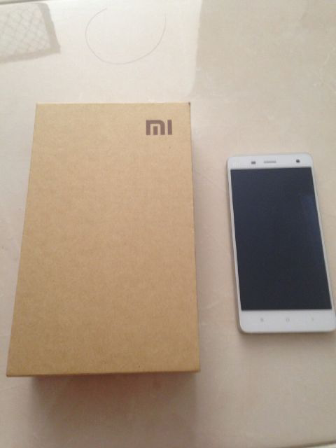 xiao mi 4 BNOB fresh baru sampe indo