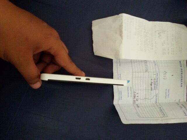 WTS Blackberry Z10 White Garansi CTN Masi 1thn lebih !