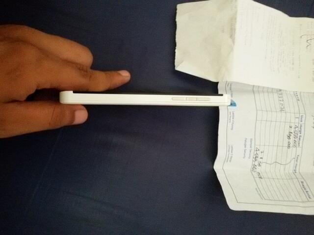 WTS Blackberry Z10 White Garansi CTN Masi 1thn lebih !