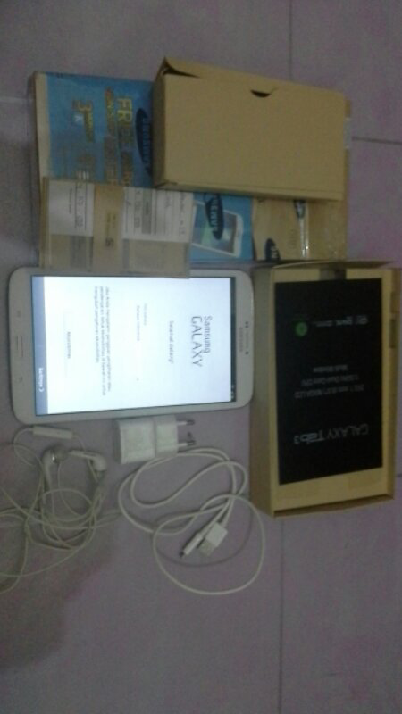 SAMSUNG GALAXY TAB 3 8 INCI MULUS GARANSI 1,2 TAHUN LAGI MEDAN COD,REKBER JUGA OK