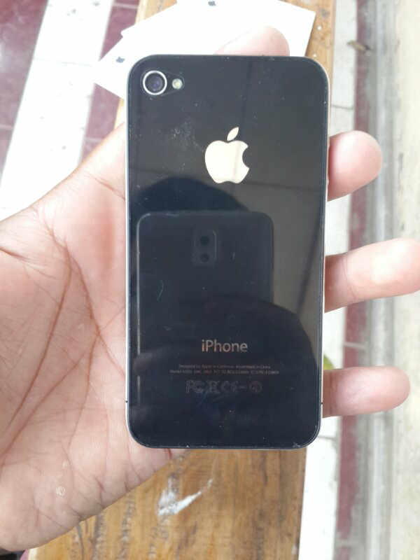 iphone 4 black 32gb FU mulus fullset COD Jogja
