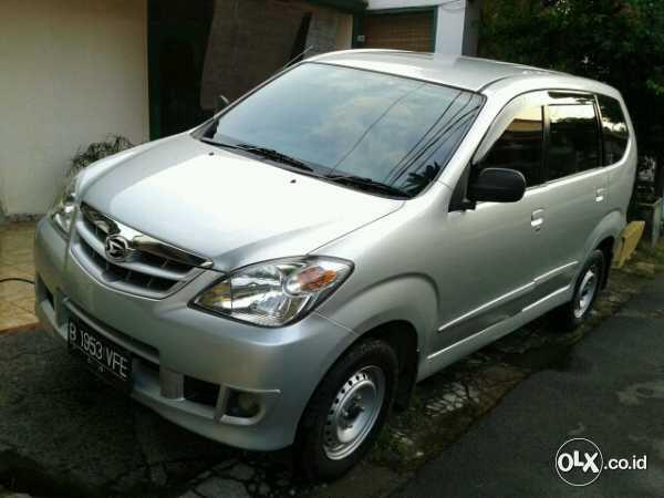 Daihatsu Xenia Deluxi Xi 2011