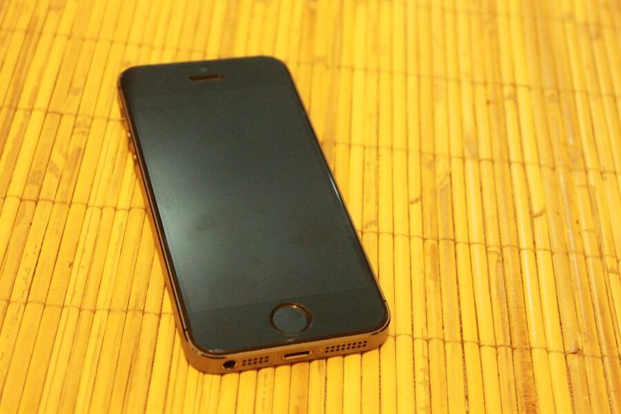 Jual Iphone 5/5S/5C Supercopy/Replika, harga dijamin 