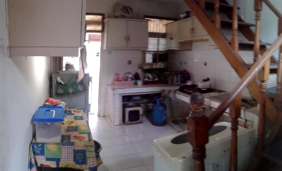 Jual Rumah 2 lantai di Ciledug