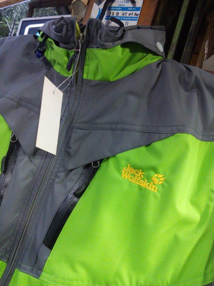 Aneka Jaket Gunung Redman Consina Gravell JWS Murah