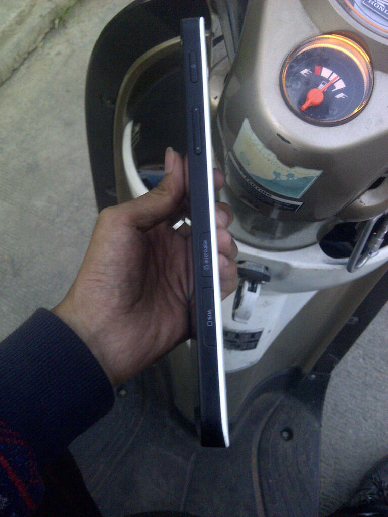 WTS Samsung Galaxy Tab 1 p1000 Fullset Bekasi