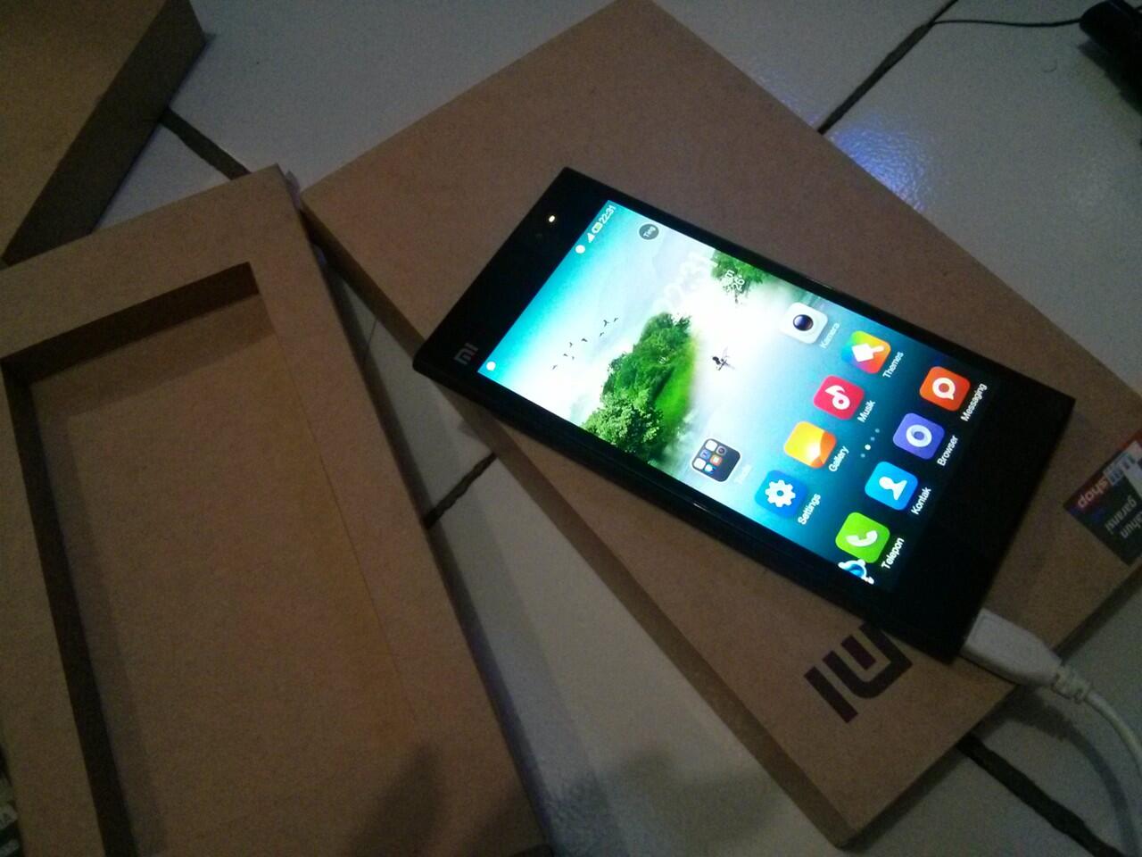 Xiaomi Mi3 Fulset Sebulan Pake Mulus 99% Garansi Wii Shop Istimewa