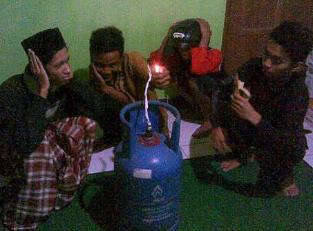 4 HAL YANG MEMBUAT CEWEK PENGEN JADI COWOK.