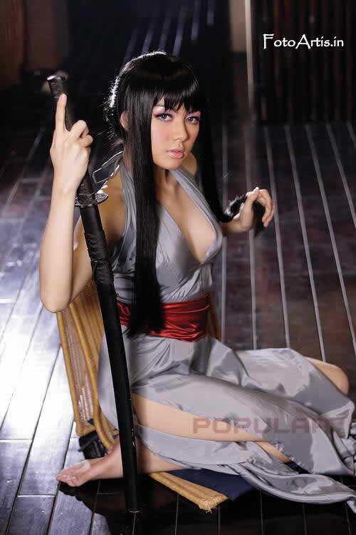 Yuk, Lihat Gaya Cosplay Artis-artis Indonesia