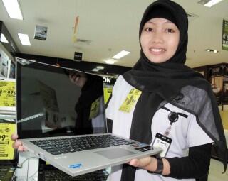 Apple Macbook Pro MD102 new