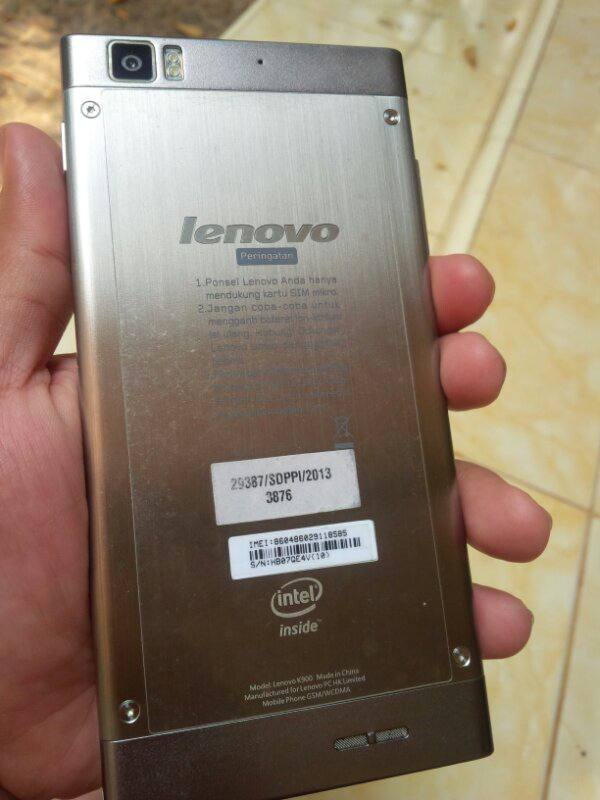 Lenovo K900 Batangan abu2 Mulus