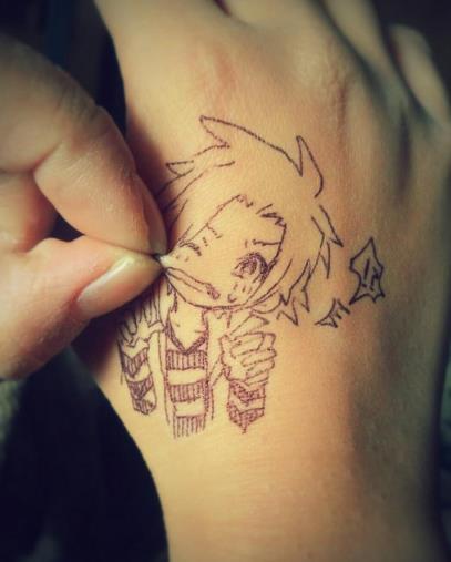 &#91;Buat Fans Anime&#93; Gambar anime 2D ditangan agan, kemudian tarik pipinya