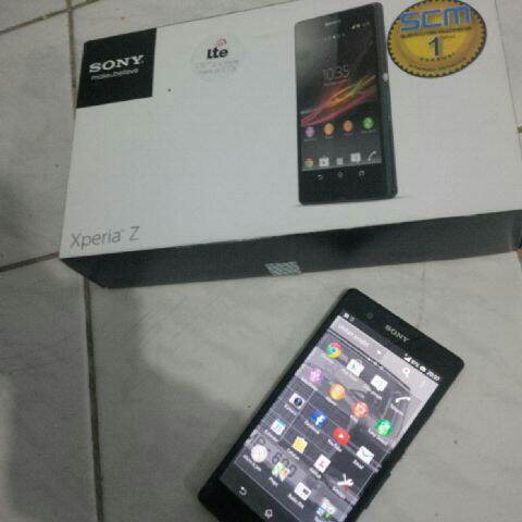 Jual Sony Xperia Z lte C6603 (black) - ex sepupu cantik dijamin mulus