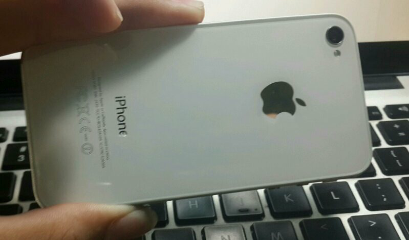 Jual 2nd iPhone 4s 64GB 2JT-an (white/putih)