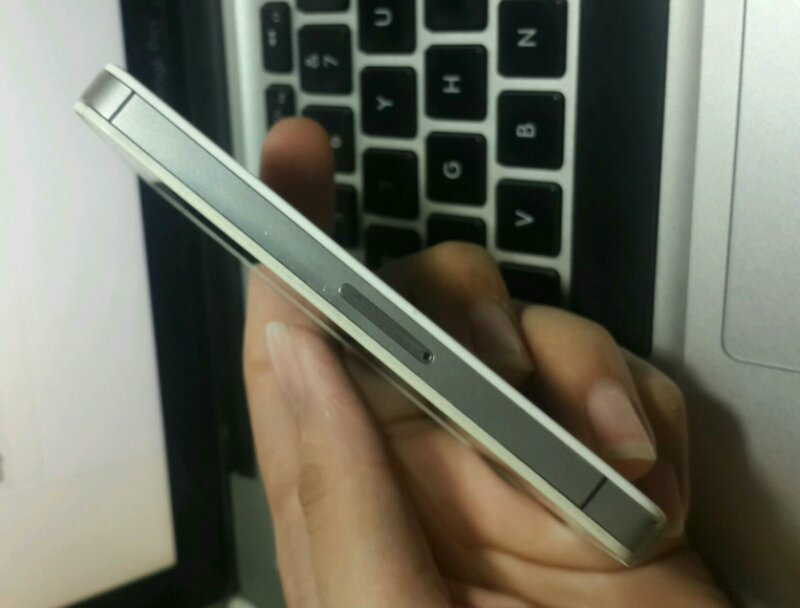 Jual 2nd iPhone 4s 64GB 2JT-an (white/putih)