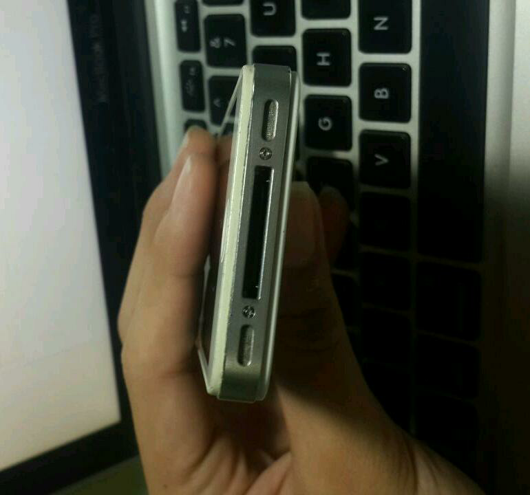 Jual 2nd iPhone 4s 64GB 2JT-an (white/putih)