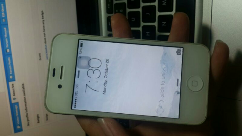 Jual 2nd iPhone 4s 64GB 2JT-an (white/putih)