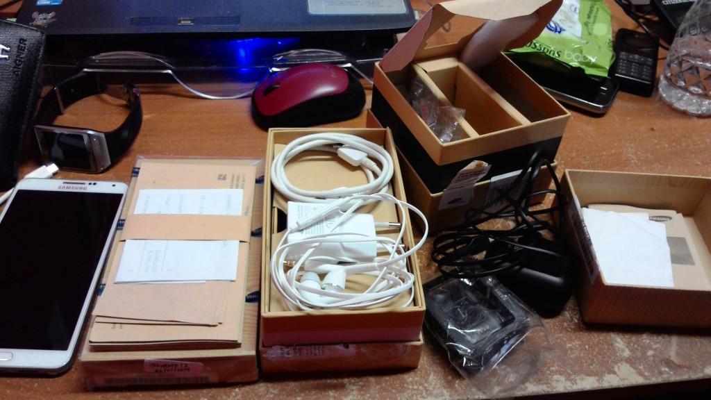 Second Samsung Galaxy Note3 N900 + Samsung galaxy Gear 1 COD Bandung