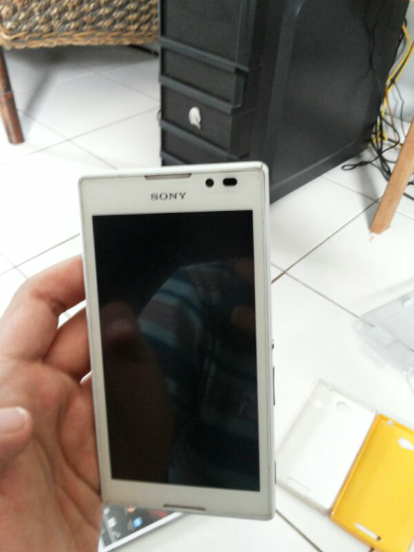 xperia c putih quadcore eks cewe