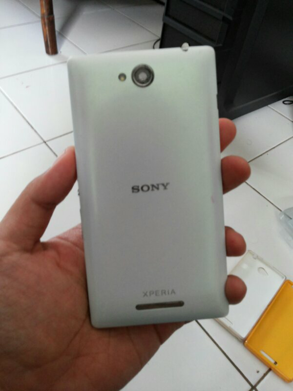 xperia c putih quadcore eks cewe