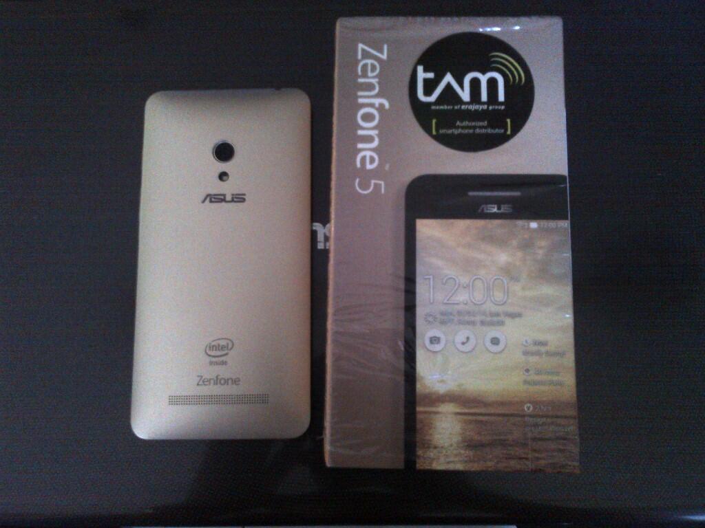 Asus zenfone 5 gold Garansi Tam baru 2 minggu mulus Bandung