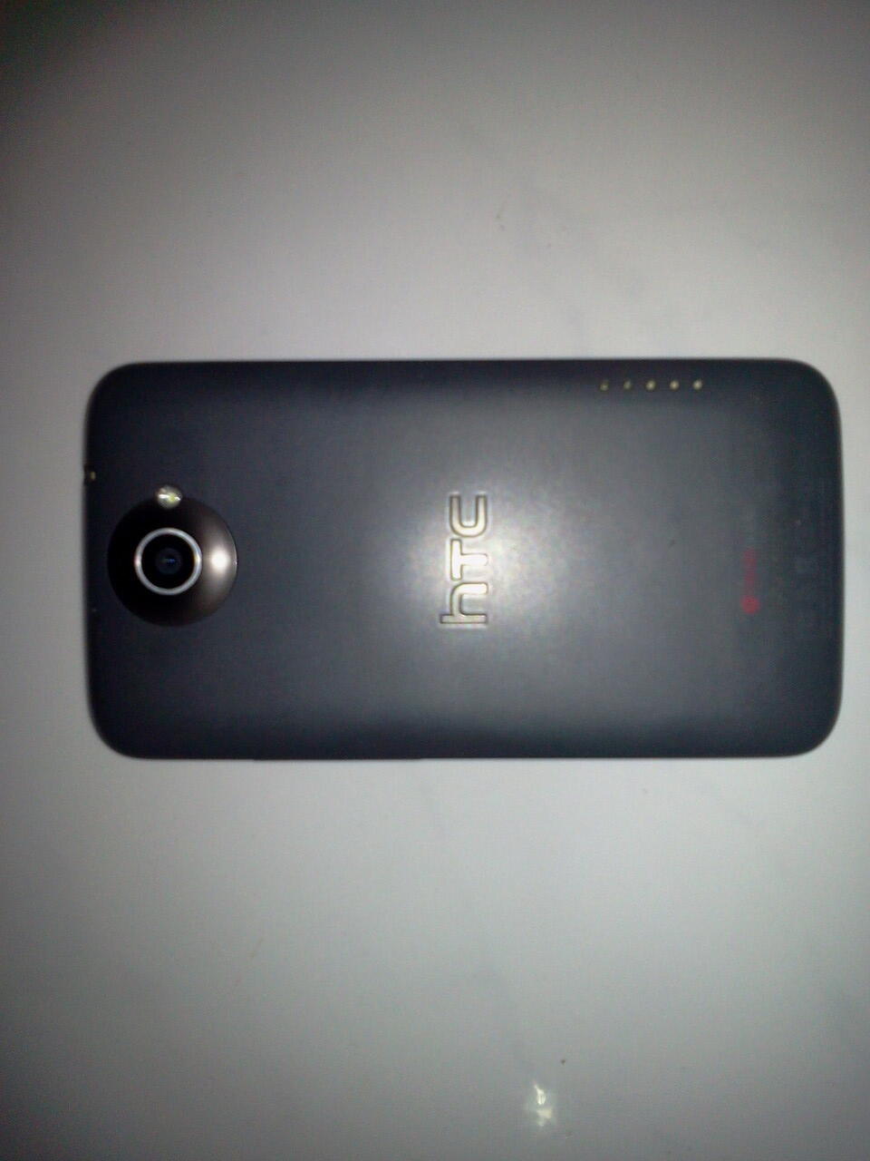 HTC X-One n BB Bold Dakota