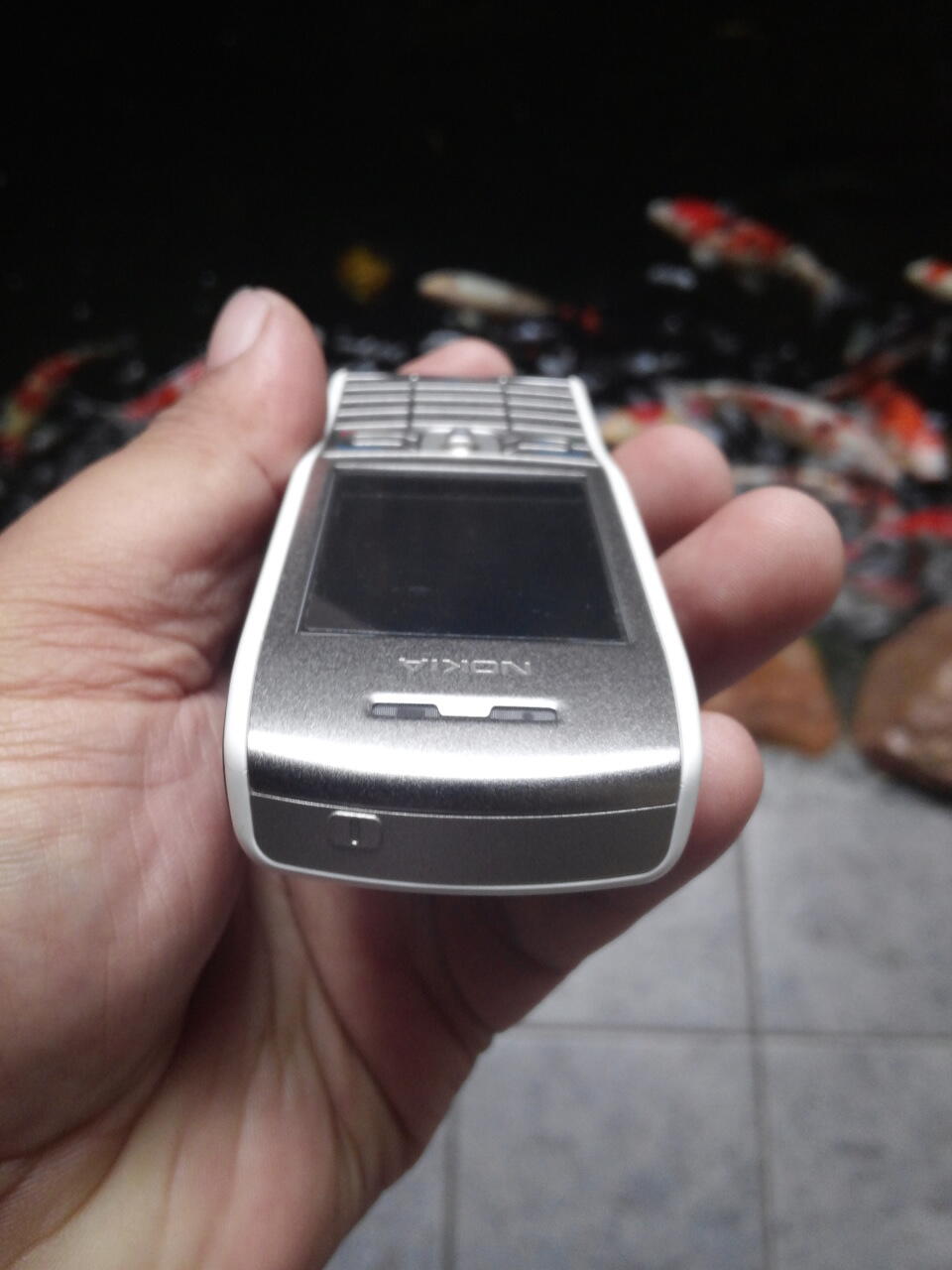 wts>>Nokia E50 mint conditions