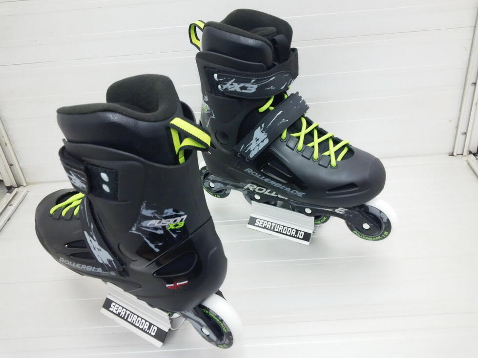 Terjual Jual sepatu  roda  inline skate rollerblade Storm 