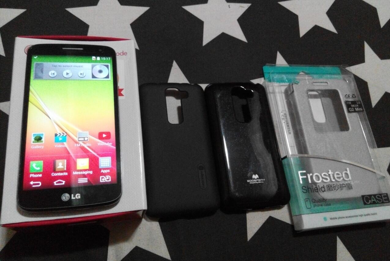 LG G2 Mini Dual Garansi sampe July 2015 Mulus Like New
