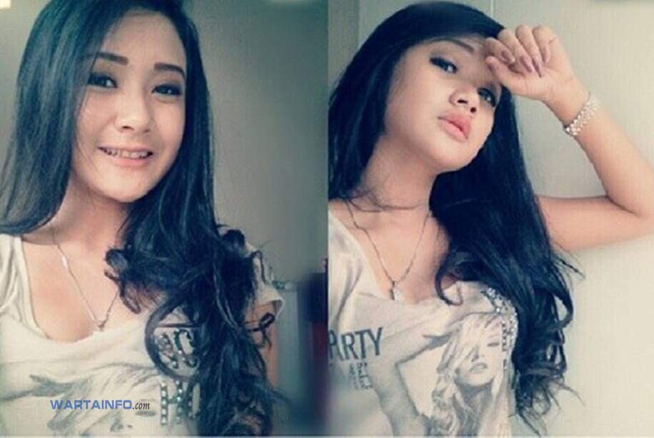 sexynya cita citata si sakitnya tuh disini ++pict